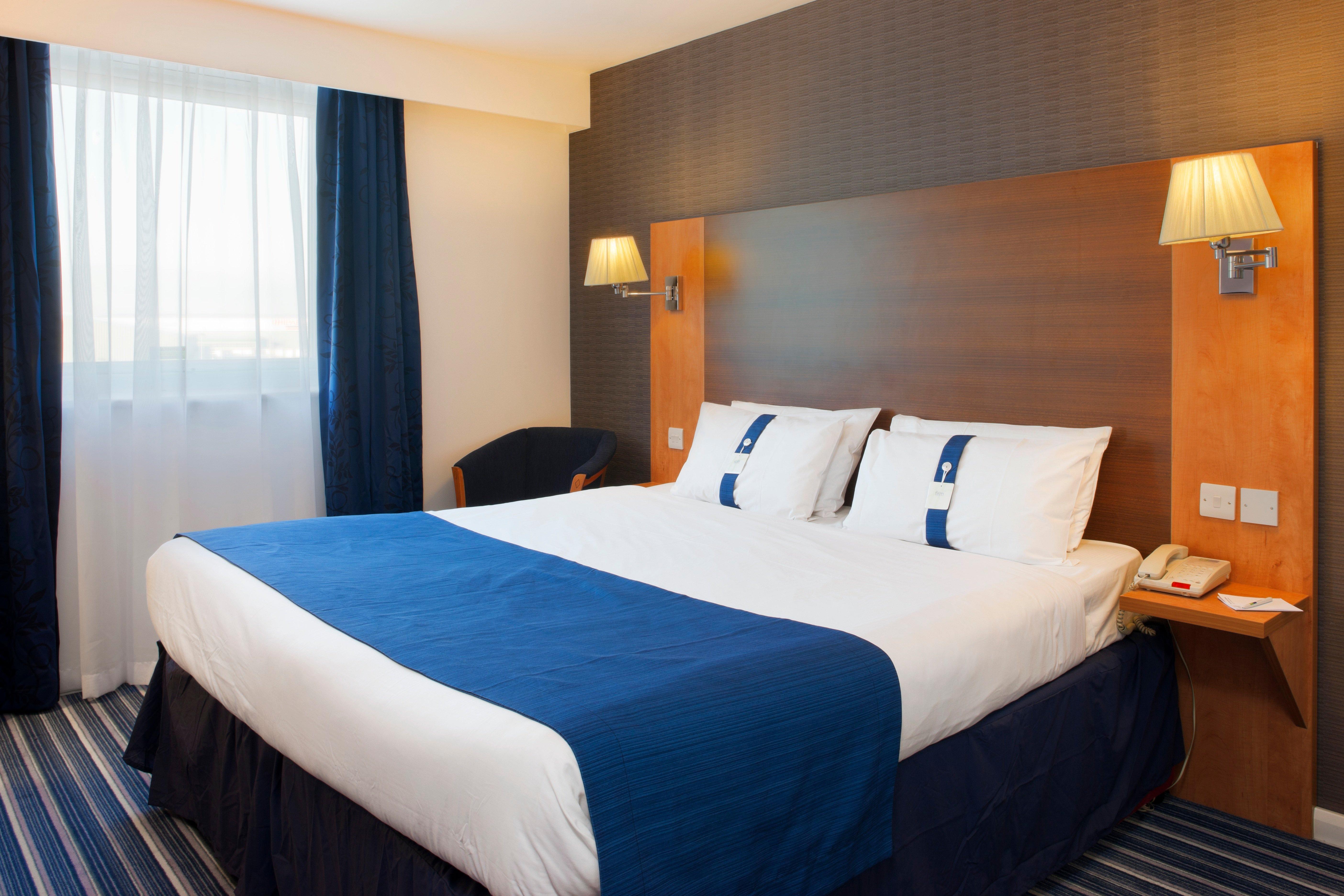 Holiday Inn Express Nuneaton By Ihg Exteriör bild