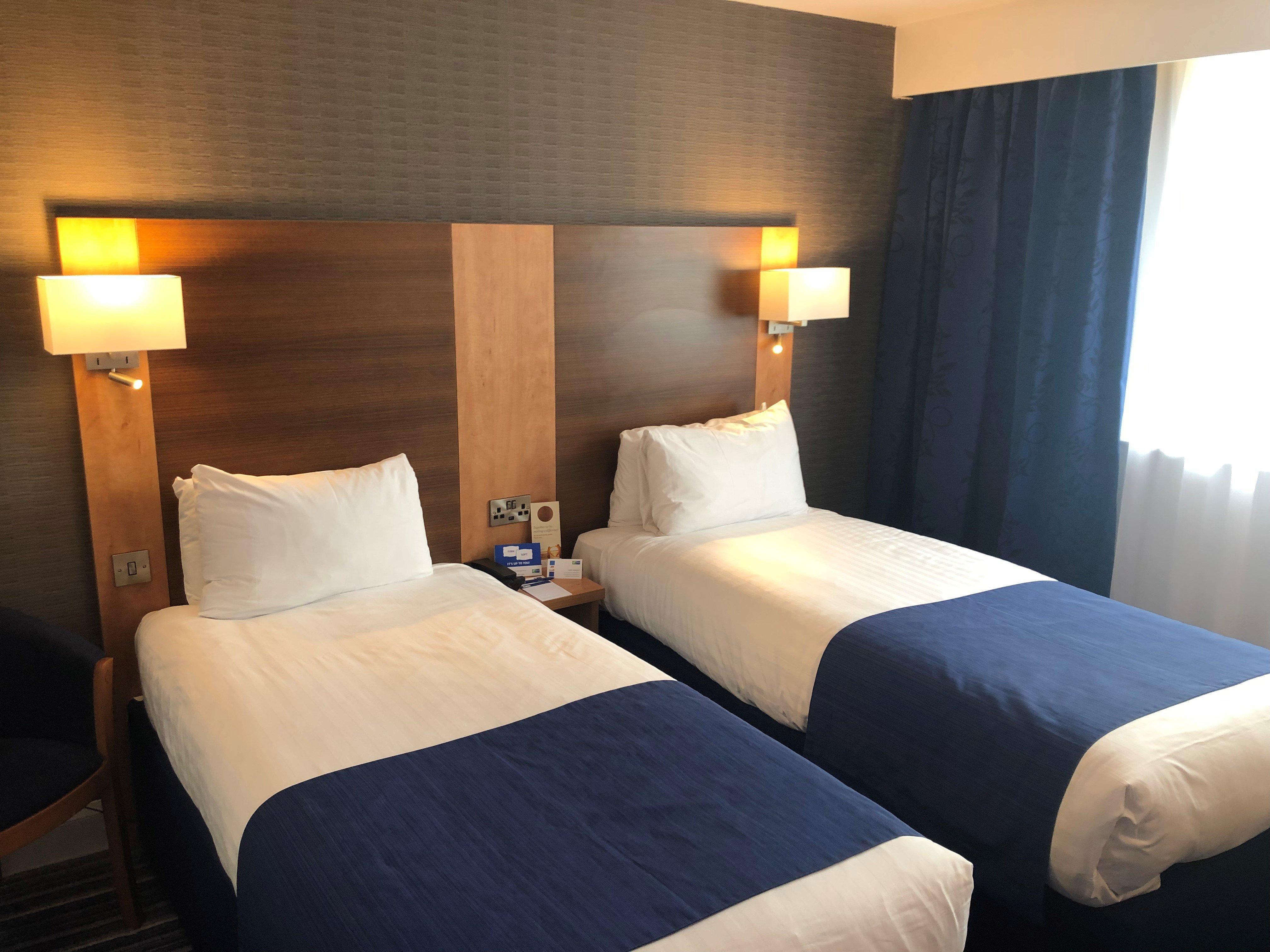 Holiday Inn Express Nuneaton By Ihg Exteriör bild