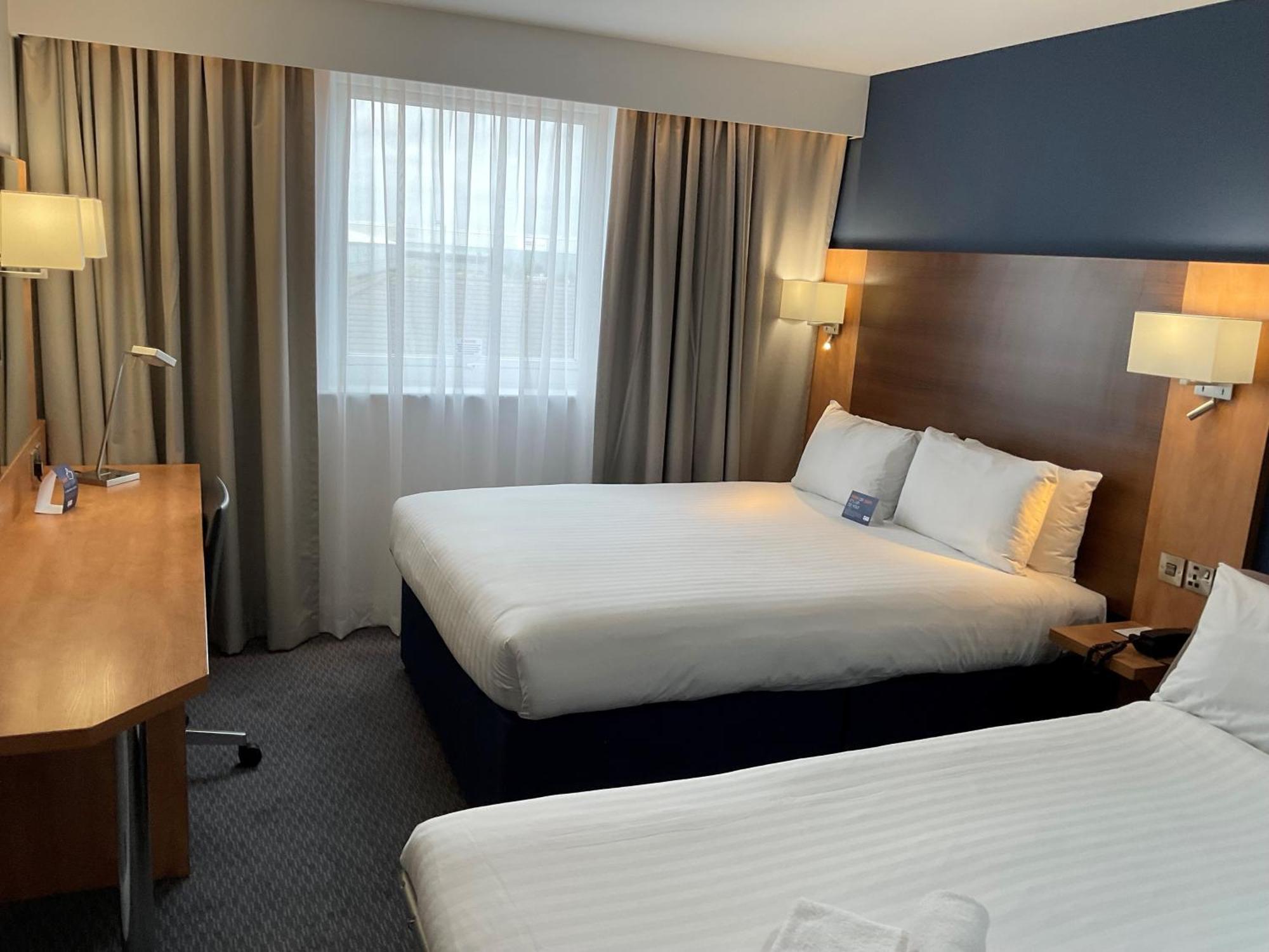 Holiday Inn Express Nuneaton By Ihg Exteriör bild