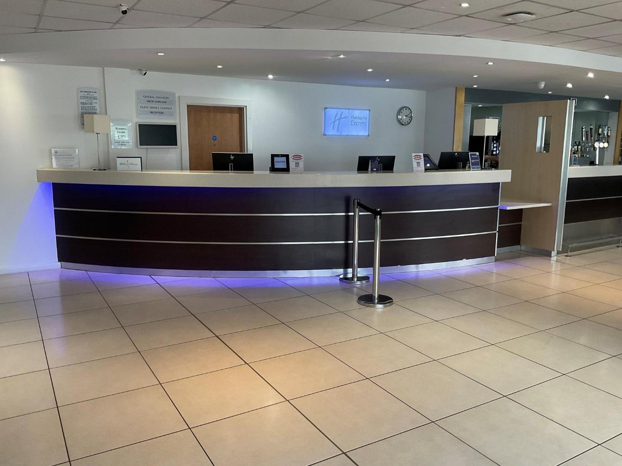 Holiday Inn Express Nuneaton By Ihg Exteriör bild