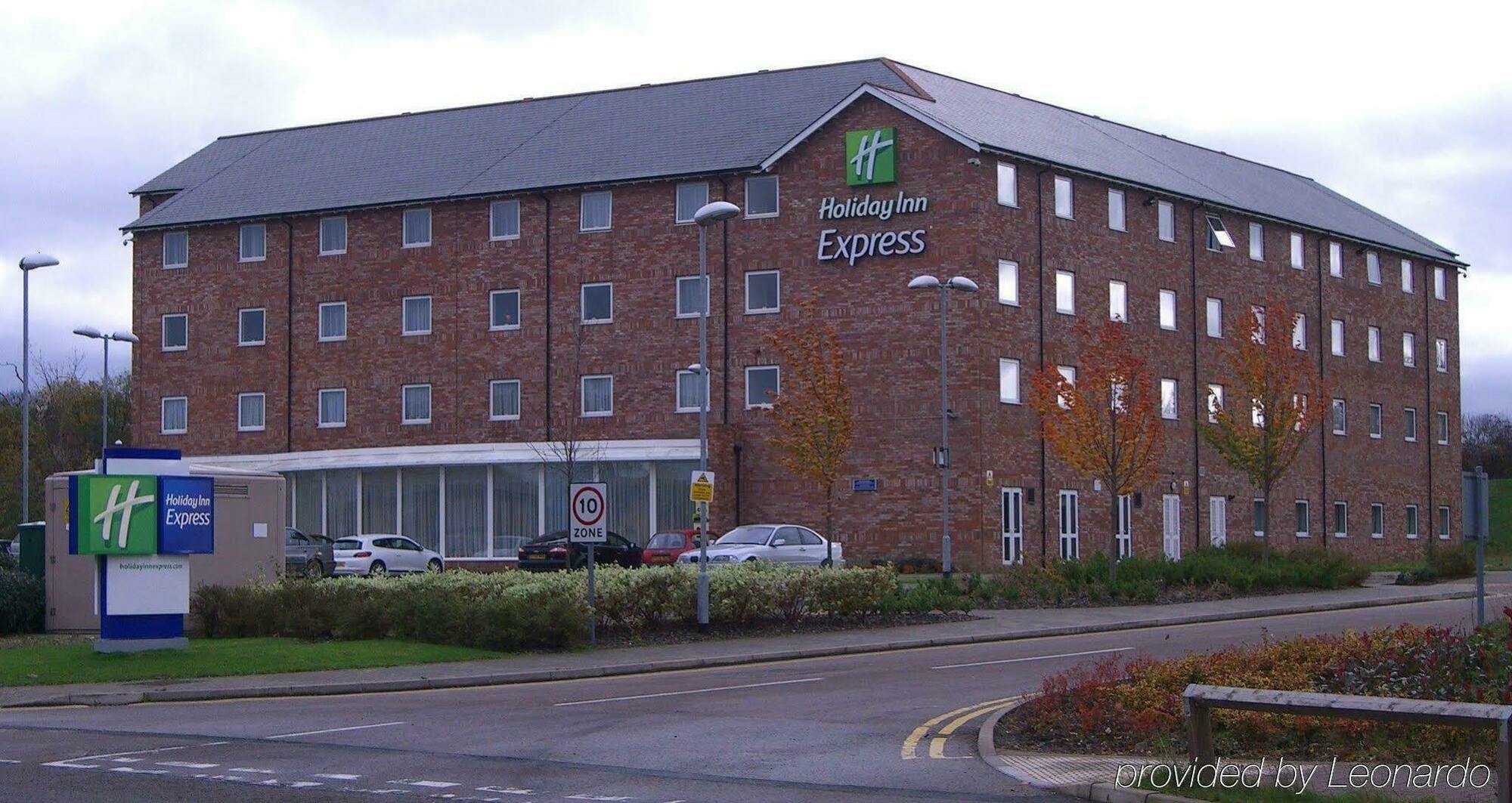 Holiday Inn Express Nuneaton By Ihg Exteriör bild