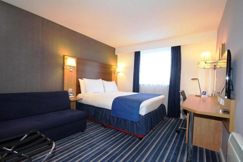 Holiday Inn Express Nuneaton By Ihg Exteriör bild